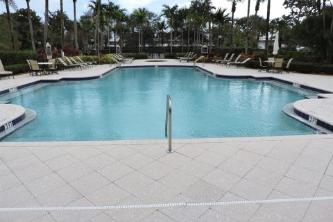 Condo in Palm Beach Gardens, Florida, 2 bedrooms  № 996363 - photo 5