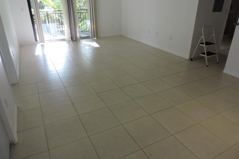 Condo in Palm Beach Gardens, Florida, 2 bedrooms  № 996363 - photo 28