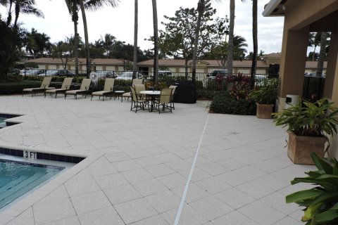 Condo in Palm Beach Gardens, Florida, 2 bedrooms  № 996363 - photo 4