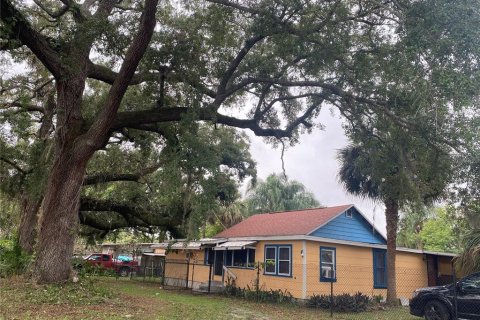 House in Cocoa, Florida 6 bedrooms, 255.11 sq.m. № 1380740 - photo 21