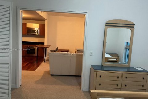 Condominio en venta en Miami, Florida, 1 dormitorio, 50.54 m2 № 1384484 - foto 8