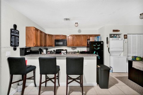 Immobilier commercial à vendre à Miami, Floride: 459.96 m2 № 1384485 - photo 7