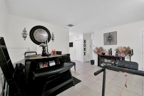 Immobilier commercial à vendre à Miami, Floride: 459.96 m2 № 1384485 - photo 28