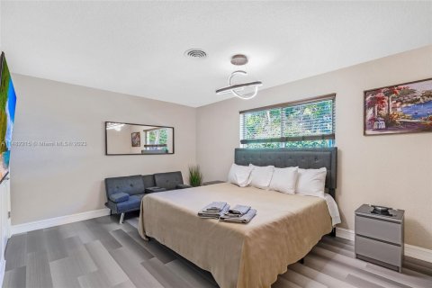 Casa en venta en Fort Lauderdale, Florida, 4 dormitorios, 218.6 m2 № 824816 - foto 24