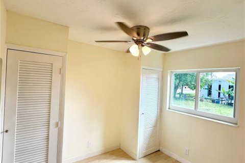Casa en venta en Tamarac, Florida, 3 dormitorios, 148.46 m2 № 1152219 - foto 9