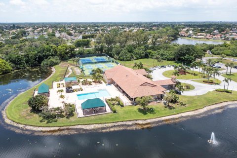 Copropriété à vendre à Boynton Beach, Floride: 2 chambres, 122.17 m2 № 1152195 - photo 1