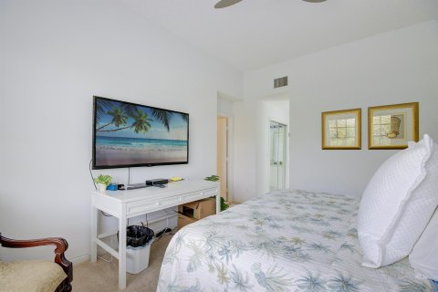 Condo in Boynton Beach, Florida, 2 bedrooms  № 1152195 - photo 23