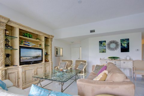 Condominio en venta en Boynton Beach, Florida, 2 dormitorios, 122.17 m2 № 1152195 - foto 29