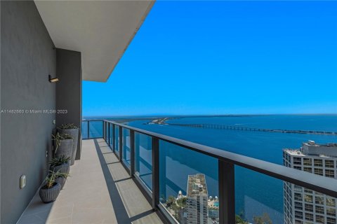 Condominio en venta en Miami, Florida, 3 dormitorios, 181.81 m2 № 825345 - foto 13