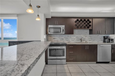 Copropriété à vendre à Miami Beach, Floride: 2 chambres, 132.85 m2 № 1238161 - photo 27