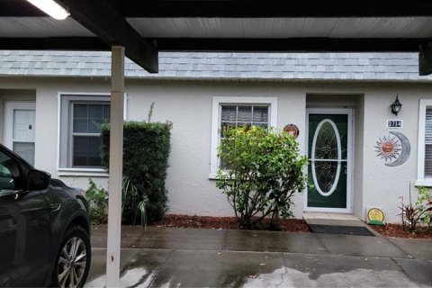 Copropriété à vendre à New Port Richey, Floride: 2 chambres, 85.75 m2 № 1017380 - photo 2