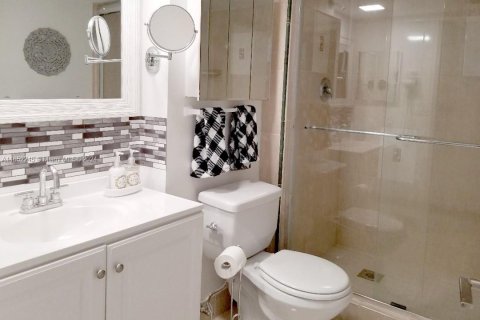 Condo in Aventura, Florida, 2 bedrooms  № 1345691 - photo 20