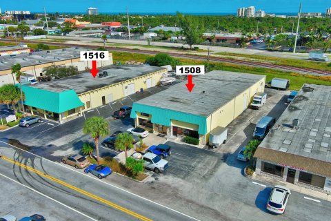 Immobilier commercial à vendre à Jupiter, Floride № 849990 - photo 8