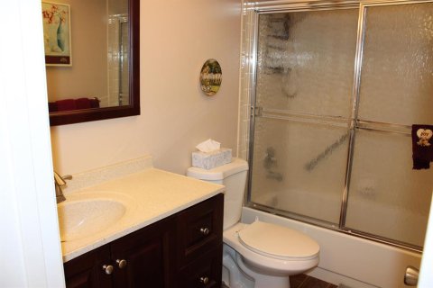 Condominio en venta en Lake Worth, Florida, 2 dormitorios, 111.48 m2 № 697215 - foto 21
