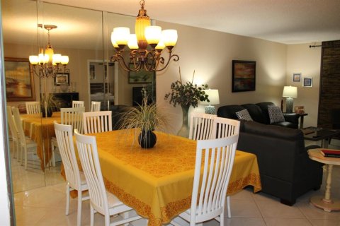 Condominio en venta en Lake Worth, Florida, 2 dormitorios, 111.48 m2 № 697215 - foto 5