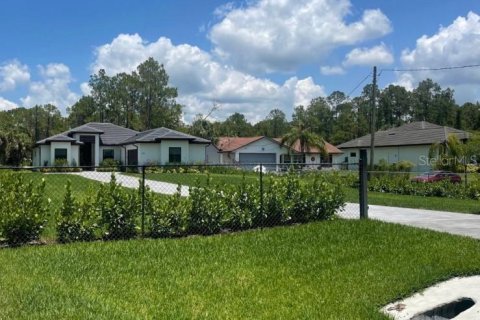 Terreno en venta en Punta Gorda, Florida № 621951 - foto 3