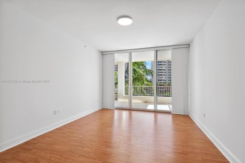 Condominio en venta en Key Biscayne, Florida, 2 dormitorios, 134.71 m2 № 783096 - foto 6