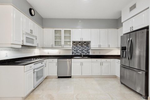 Condominio en venta en Key Biscayne, Florida, 2 dormitorios, 134.71 m2 № 783096 - foto 5