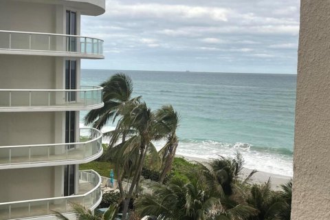 Condominio en alquiler en Riviera Beach, Florida, 3 dormitorios, 133.04 m2 № 1007292 - foto 4