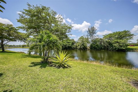 Villa ou maison à vendre à West Palm Beach, Floride: 2 chambres, 120.31 m2 № 1168501 - photo 14