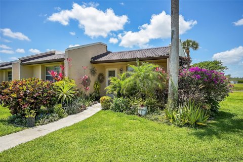 Villa ou maison à vendre à West Palm Beach, Floride: 2 chambres, 120.31 m2 № 1168501 - photo 13