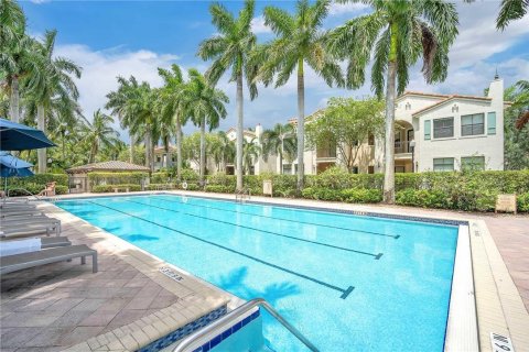 Condominio en venta en Sunrise, Florida, 2 dormitorios, 162.86 m2 № 998487 - foto 3