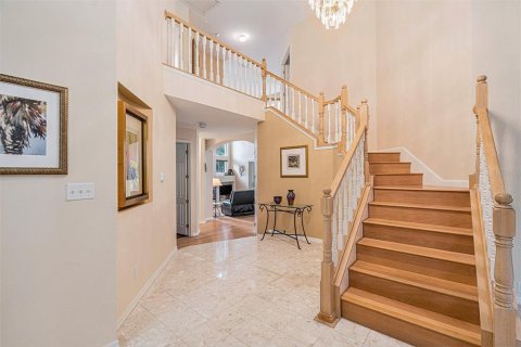 Villa ou maison à vendre à Tampa, Floride: 5 chambres, 278.52 m2 № 1402130 - photo 3