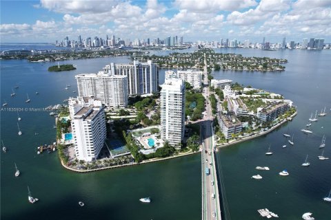 Condominio en venta en Miami Beach, Florida, 2 dormitorios, 135.92 m2 № 1315661 - foto 22