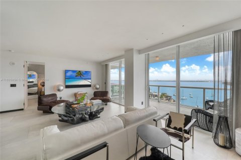 Condominio en venta en Miami Beach, Florida, 2 dormitorios, 135.92 m2 № 1315661 - foto 2