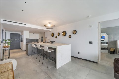 Copropriété à vendre à Miami Beach, Floride: 2 chambres, 135.92 m2 № 1315661 - photo 12