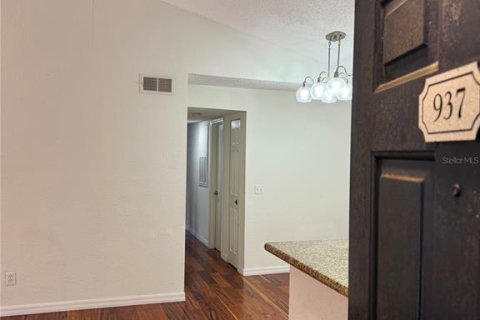 Condominio en venta en Orlando, Florida, 3 dormitorios, 114.92 m2 № 1191367 - foto 2