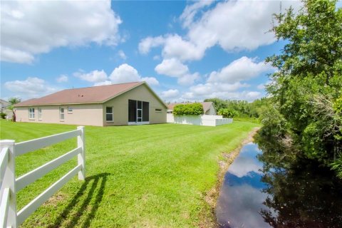 House in Wesley Chapel, Florida 4 bedrooms, 193.24 sq.m. № 1369967 - photo 22