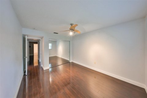 Condominio en alquiler en Saint Petersburg, Florida, 2 dormitorios, 117.06 m2 № 1369968 - foto 16