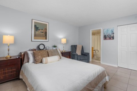 Condo in Fort Lauderdale, Florida, 2 bedrooms  № 1168483 - photo 14