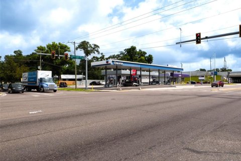 Propiedad comercial en venta en Tampa, Florida, 164.16 m2 № 1391320 - foto 27