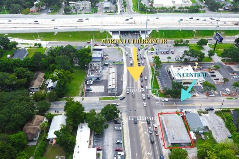 Propiedad comercial en venta en Tampa, Florida, 164.16 m2 № 1391320 - foto 11