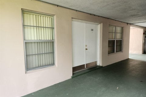 Condominio en venta en Lauderdale Lakes, Florida, 2 dormitorios, 85.66 m2 № 823016 - foto 22
