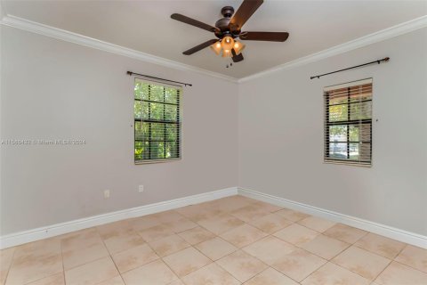 Villa ou maison à vendre à Palmetto Bay, Floride: 4 chambres, 281.87 m2 № 1176204 - photo 20