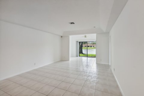 House in Boca Raton, Florida 2 bedrooms, 145.76 sq.m. № 1092344 - photo 18