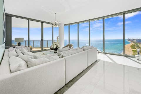 Condo in Sunny Isles Beach, Florida, 4 bedrooms  № 1295085 - photo 5