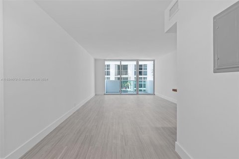 Copropriété à vendre à Miami Beach, Floride: 1 chambre, 77.76 m2 № 1295133 - photo 9