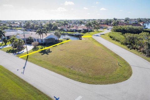 Land in Punta Gorda, Florida № 763558 - photo 2