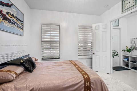 Casa en venta en Cooper City, Florida, 4 dormitorios, 252.69 m2 № 1097166 - foto 23
