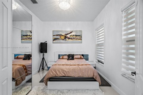 Casa en venta en Cooper City, Florida, 4 dormitorios, 252.69 m2 № 1097166 - foto 24
