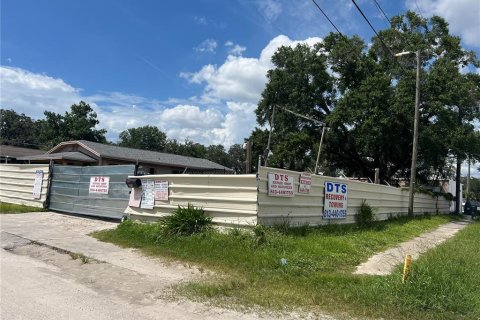 Propiedad comercial en venta en Tampa, Florida, 37.16 m2 № 1355749 - foto 3