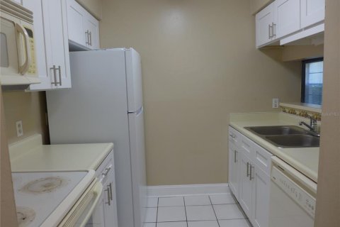 Copropriété à vendre à Tampa, Floride: 2 chambres, 84.73 m2 № 1352935 - photo 5