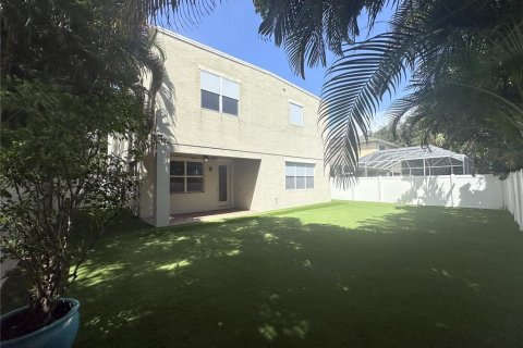 Villa ou maison à louer à Tampa, Floride: 4 chambres, 296.54 m2 № 1352936 - photo 30