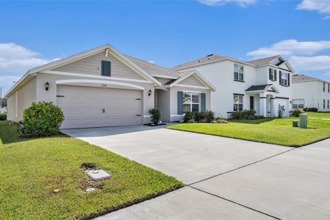 Villa ou maison à vendre à Zephyrhills, Floride: 4 chambres, 169.83 m2 № 1352879 - photo 2