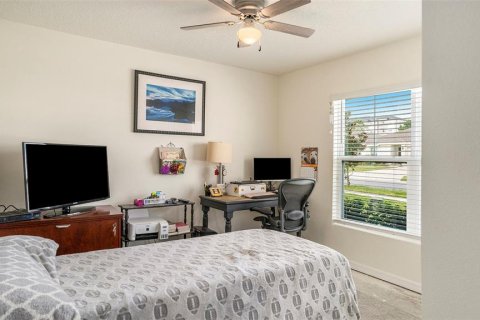 Casa en venta en Zephyrhills, Florida, 4 dormitorios, 169.83 m2 № 1352879 - foto 10