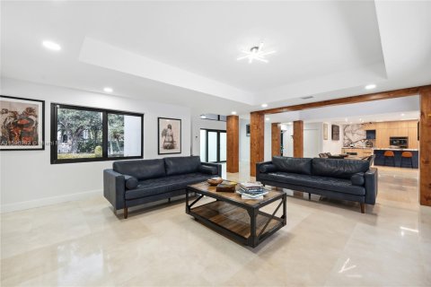 Villa ou maison à vendre à Miami Lakes, Floride: 5 chambres, 348.29 m2 № 1185960 - photo 5